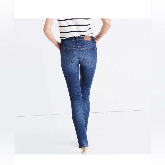 Madewell 9" High-Rise Skinny Jeans in Polly Wash - Picture 3 of 8